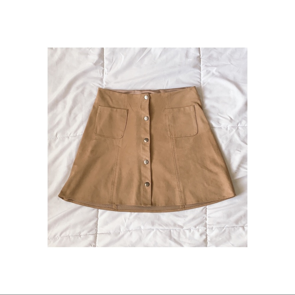 Kendall+Kylie Suede Tan Skirt with Pockets